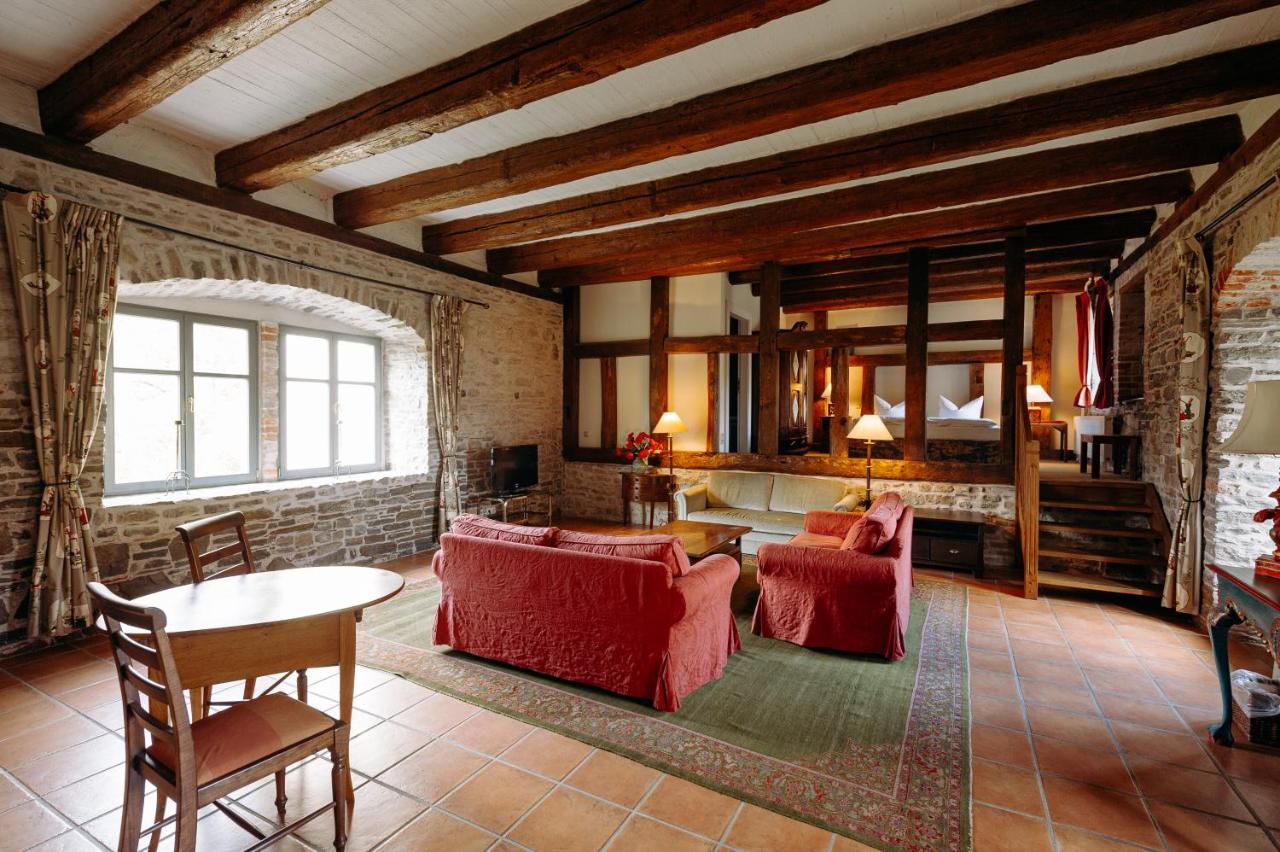 Hotel Burg Wanzleben 외부 사진