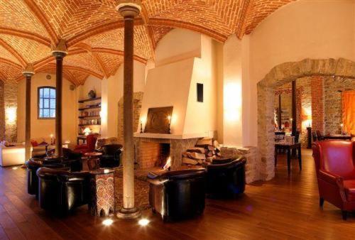 Hotel Burg Wanzleben 외부 사진