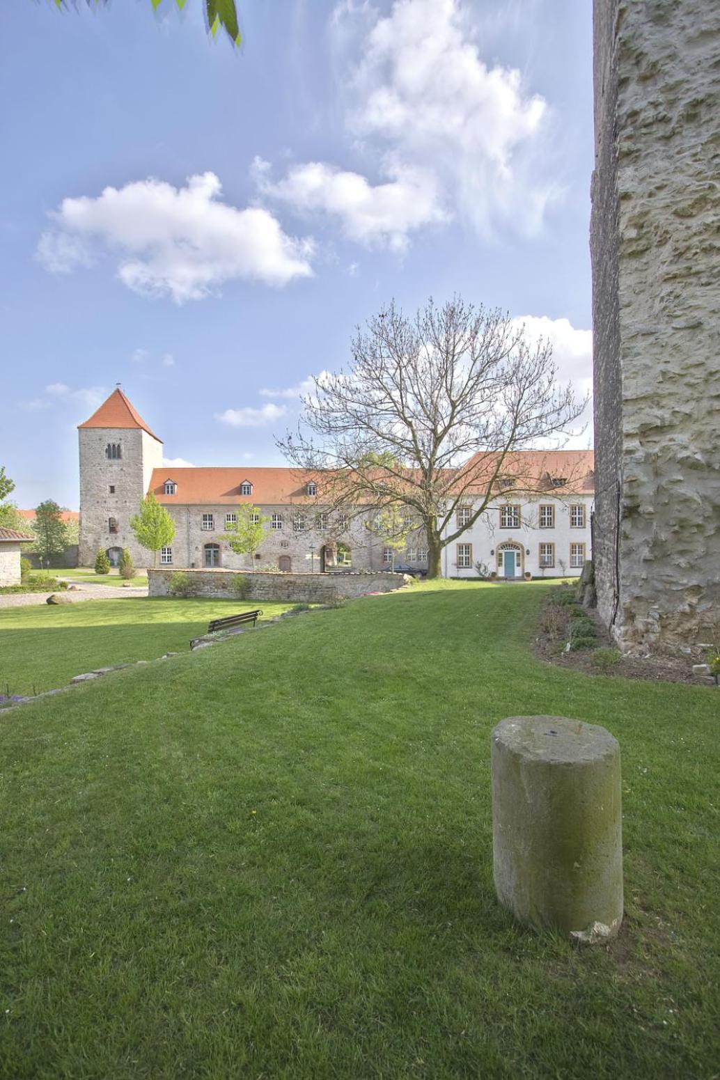 Hotel Burg Wanzleben 외부 사진