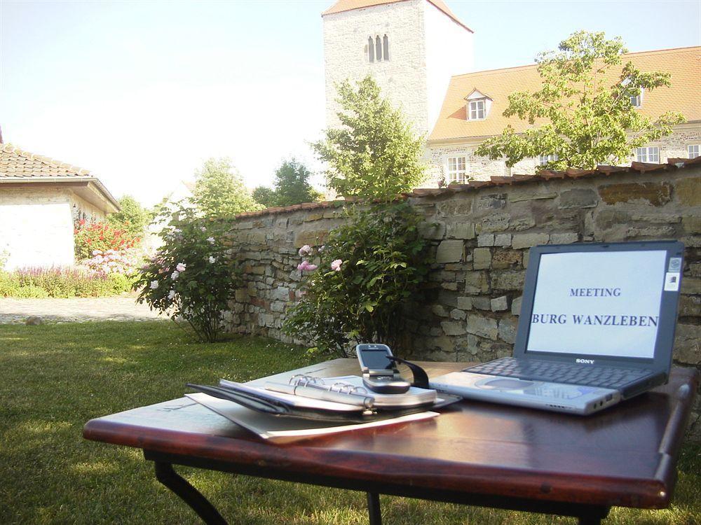 Hotel Burg Wanzleben 외부 사진