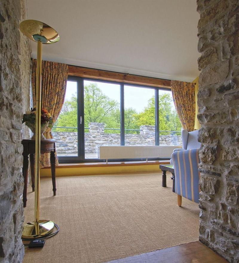 Hotel Burg Wanzleben 외부 사진